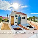 At The Beach, Sunny & 2 Heated Pools, Large Terrace, In Daire Costa Adeje