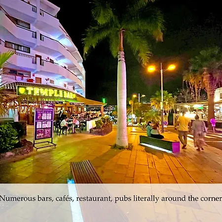 At The Beach, Sunny & 2 Heated Pools, Large Terrace, In Lägenhet Costa Adeje (Tenerife)