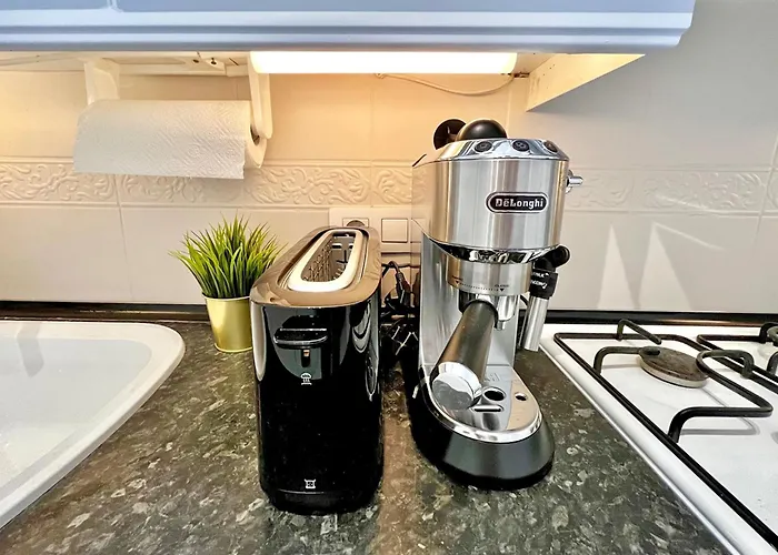 At The Beach, Sunny & 2 Heated Pools, Large Terrace, In * أذيخي